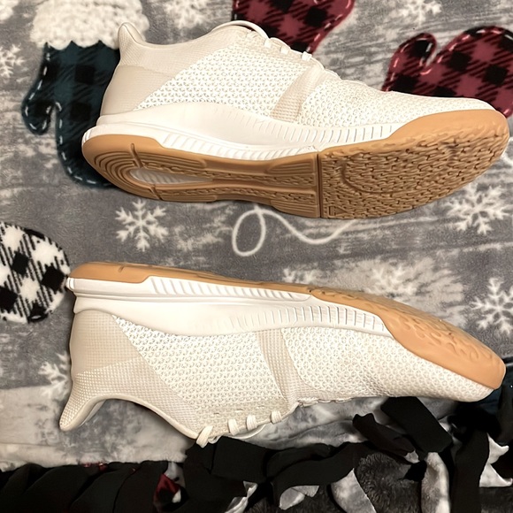 Adidas volleyball shoes. Worn slightly, size 10. - Picture 3 of 3